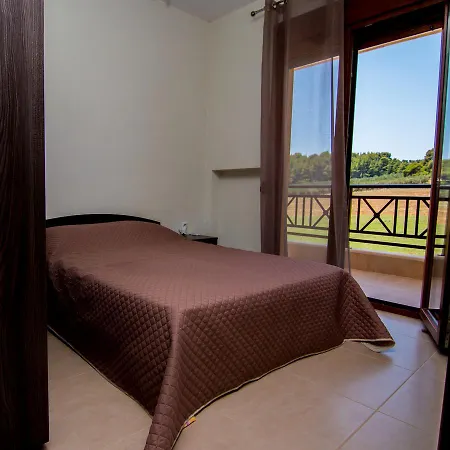 Fevillas - Newly Build Maisonette In Halkidiki Néa Fókaia